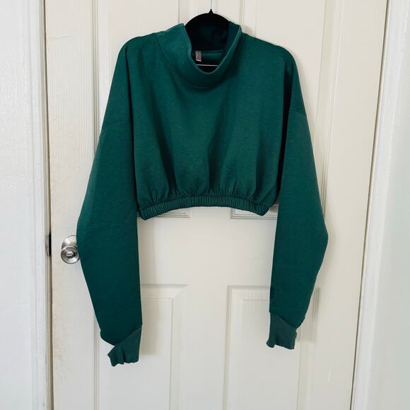 Free People Movement Gigi Cropped Layer Long Sleeve Pullover Sweatshirt Size M - Picture 2 of 10